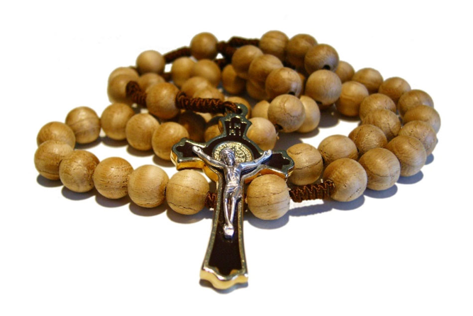 Las promesas de la Virgen a los que recen el rosario